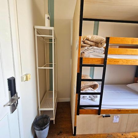 Rossio Hostel Lisbon Exterior photo