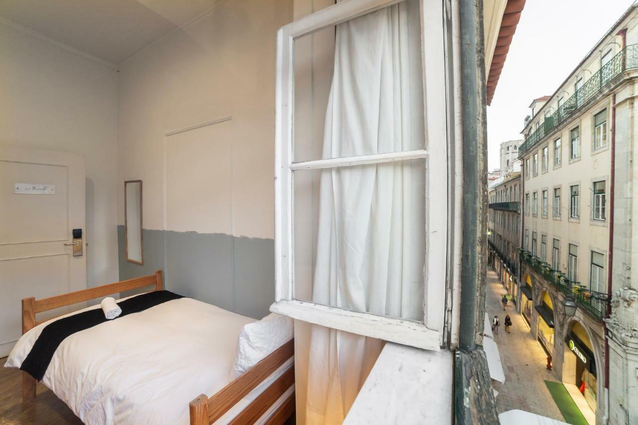 Rossio Hostel Lisbon Exterior photo